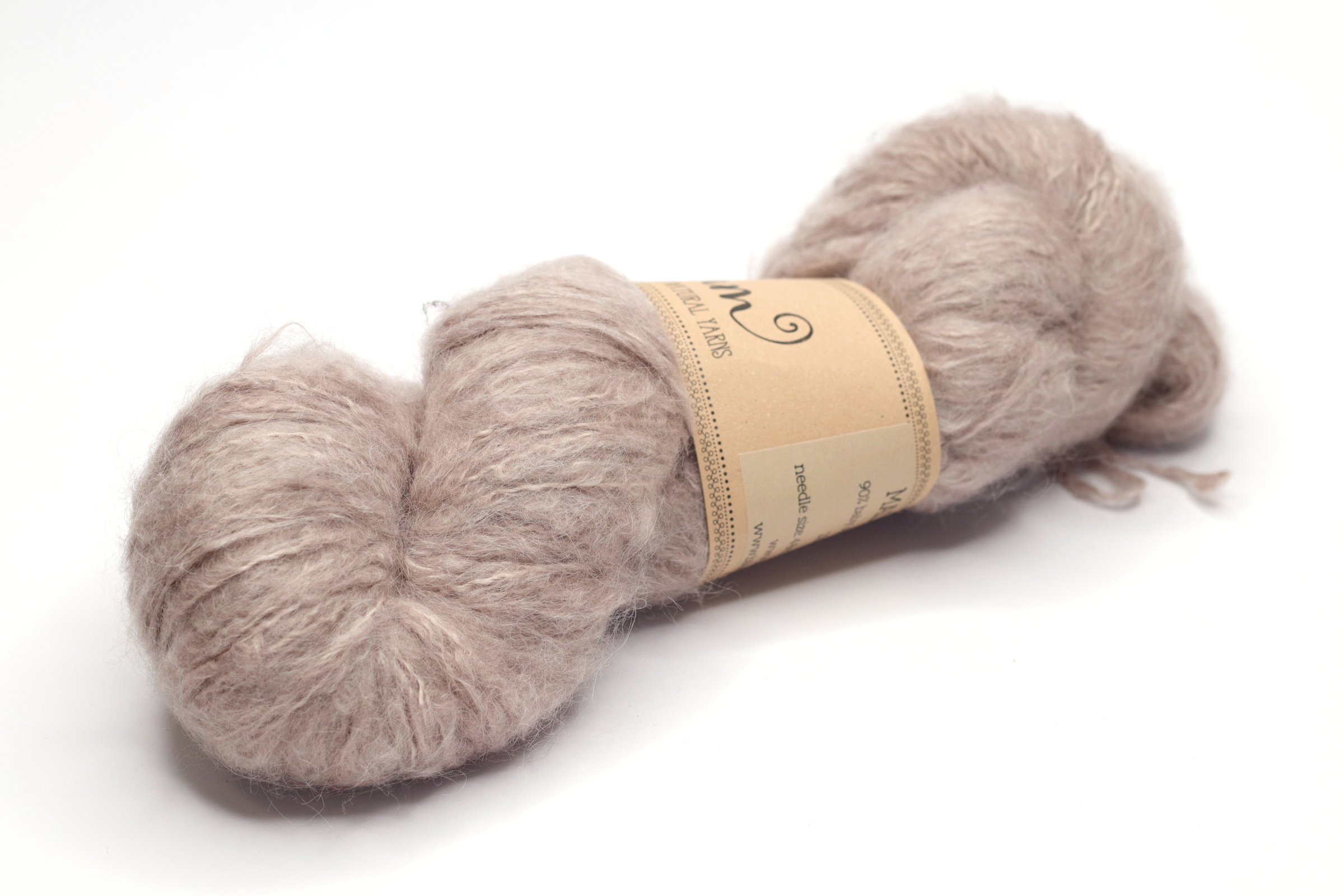 MALUMALU - kézzel festett egyszínű fonal - suri alpaka-selyem - 100g - 240741 (egyedi szín)